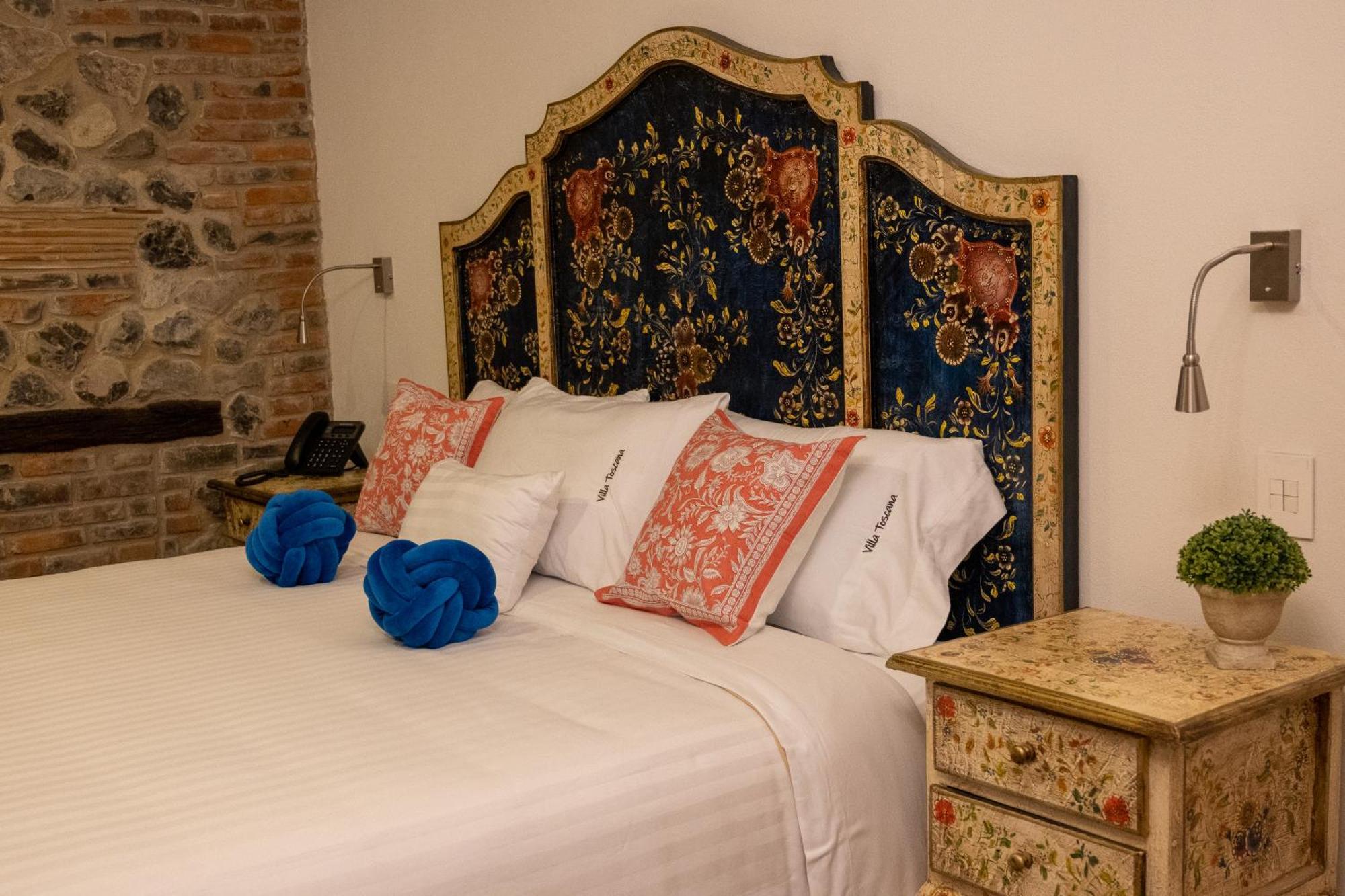 Villa Toscana Valquirico Lofts & Suites Hotel Boutique Santeagueda Ngoại thất bức ảnh